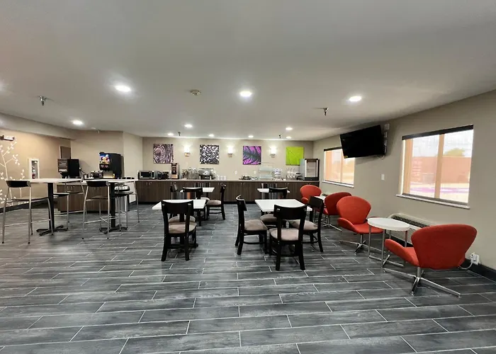 Sleep Inn & Suites Salina I-135