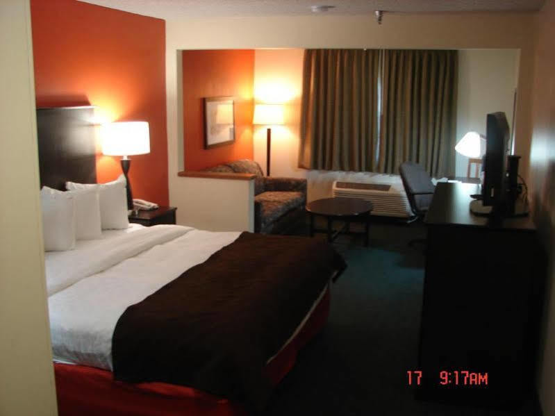 Sleep & I-135 Salina